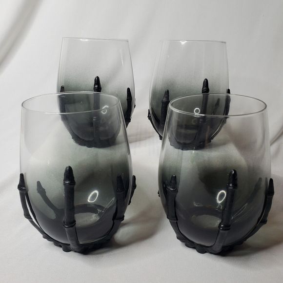 Gothic SKELETON Hand Stemless Wine Glasses Smoked Ombre to Black 19 oz NEW Set 4 - Picture 6 of 10